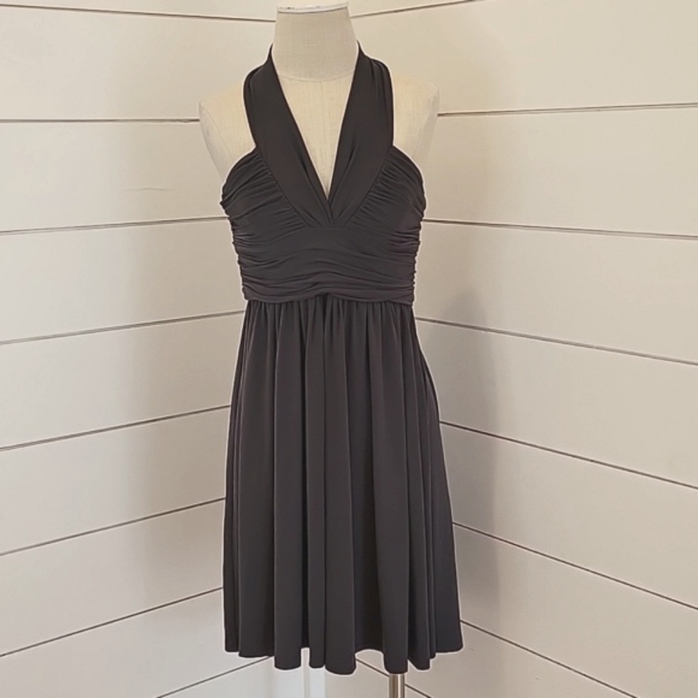 Suzi Chin for Maggy Boutique size 4 grey formal/dinner midi dress